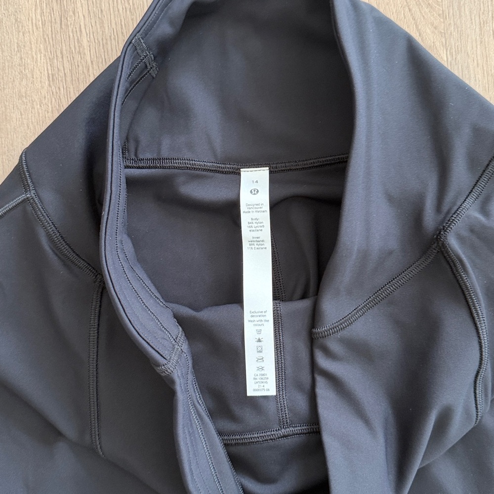 Lululemon Base Pace High Rise  Leggings/Tights size 14 - Picture 2 of 2
